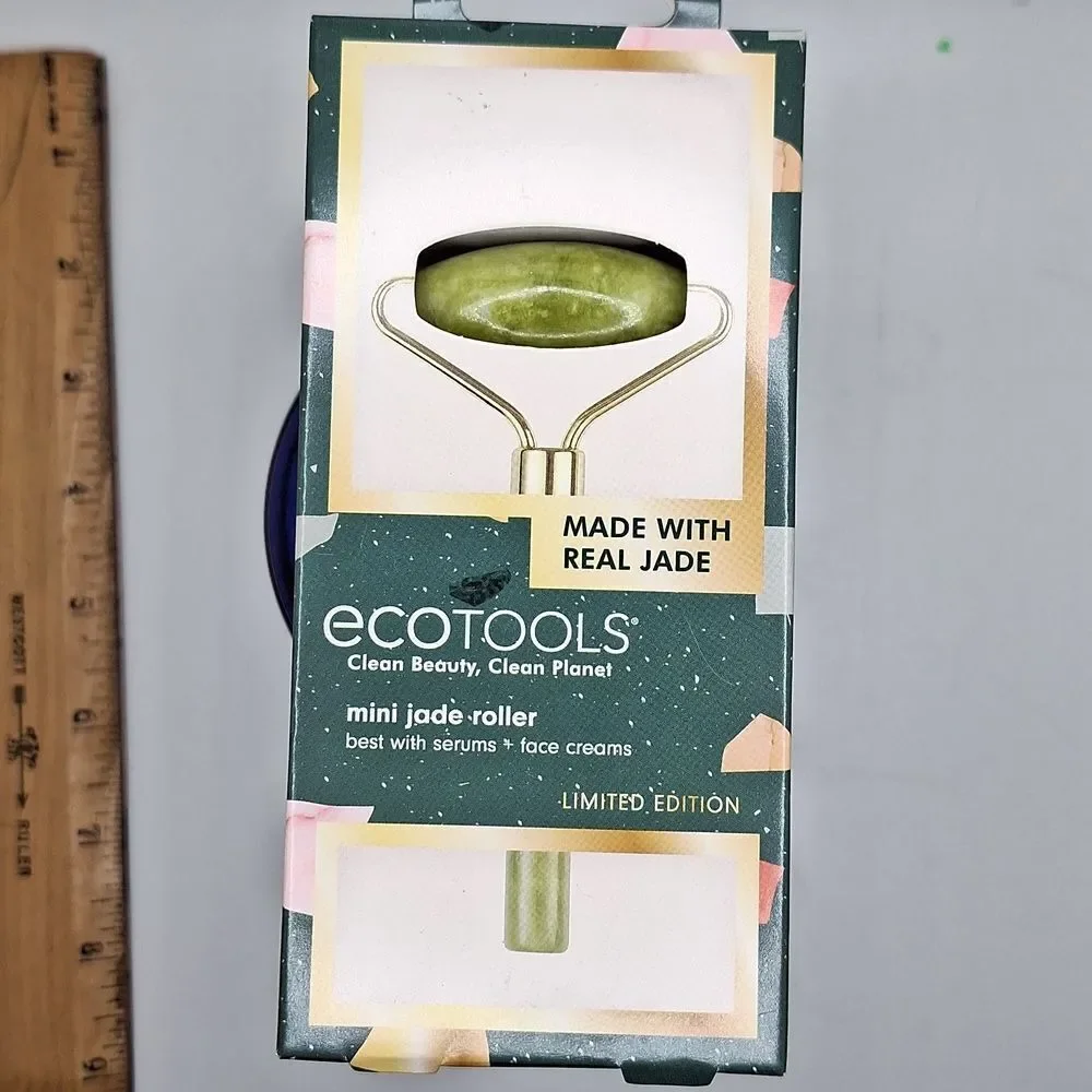 Ecotools real jade roller face cooling destress depuffing affect